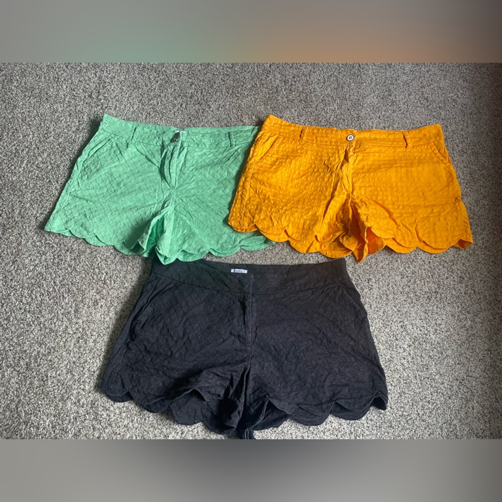 Women’s Scallop Hem Shorts - Green, Orange, And Black